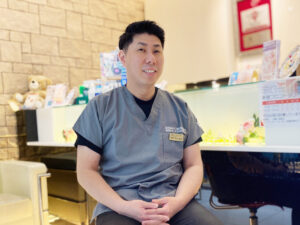 西新宿の歯医者・歯科医院、新宿フロントタワー歯科では質の高いインプラント治療を行っています。歯を失った方、入れ歯やブリッジにお悩みの方はご相談ください。