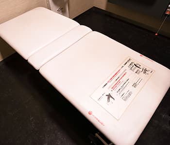 授乳室とおむつ交換台を完備しています