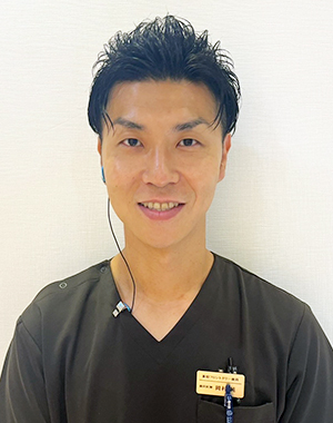 歯科医師 岡村 純